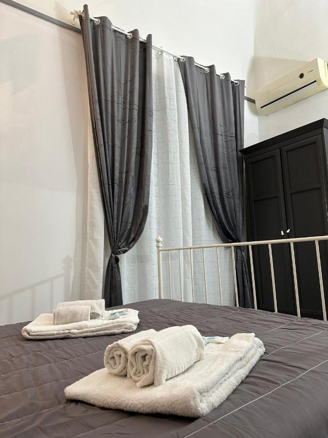 Etna Rooms Catania Exterior photo