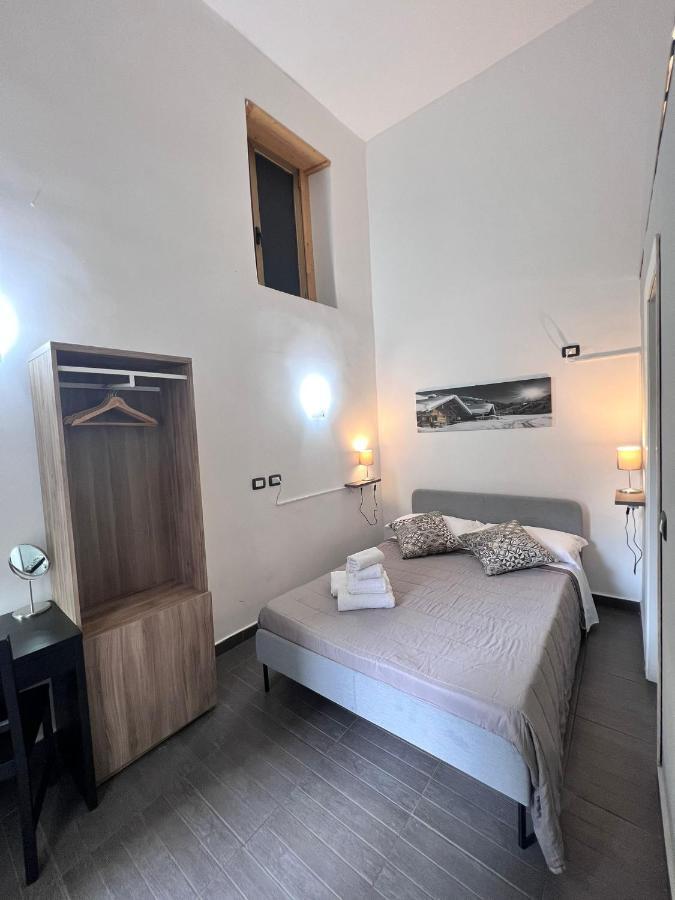 Etna Rooms Catania Exterior photo